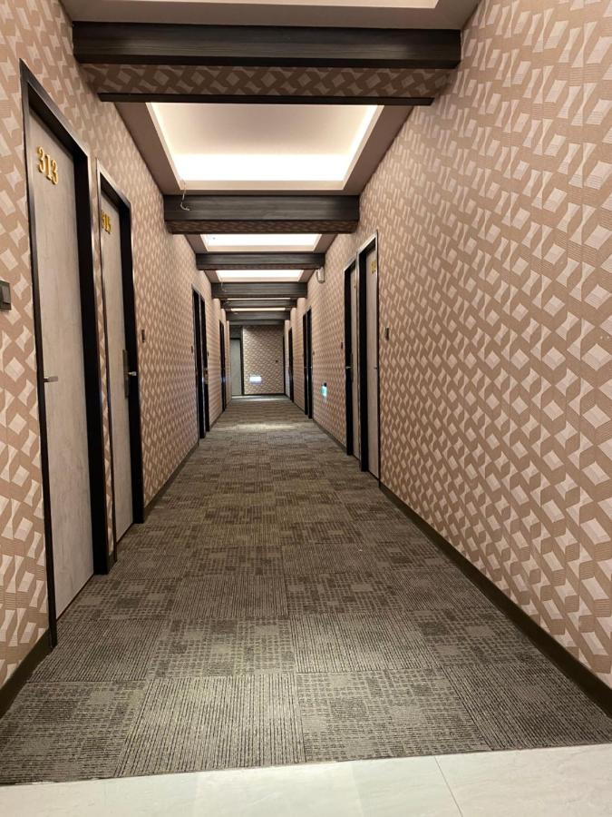 Weifeng Boutique Business Hotel - Zhanqian Branch Pingtung Εξωτερικό φωτογραφία